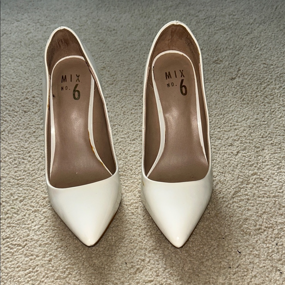 Mix No. 6 Women's Cream Heels